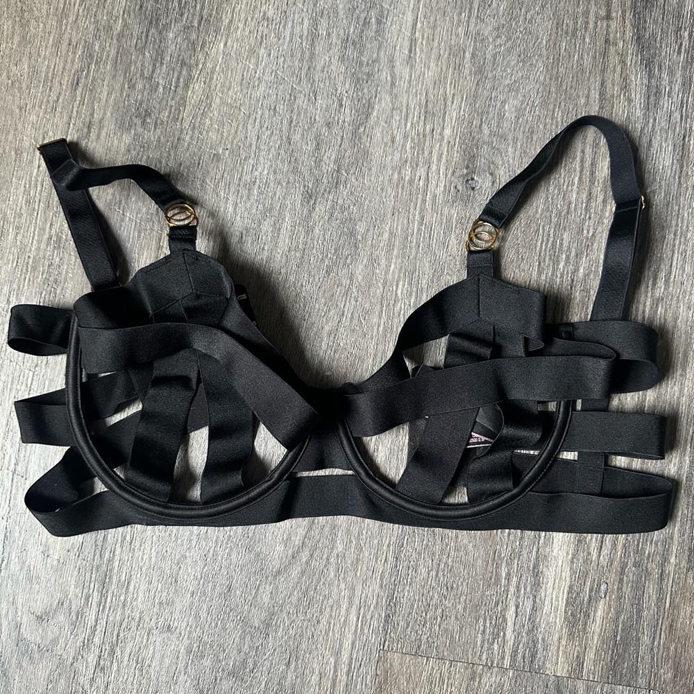 Victoria’s Secret Very Sexy Collection Bra, 36 D